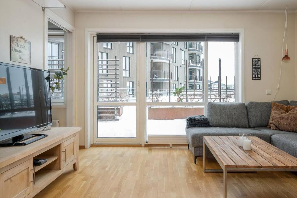 Cozy Cove At Solsiden - 2br Familyfriendly Appartement Trondheim